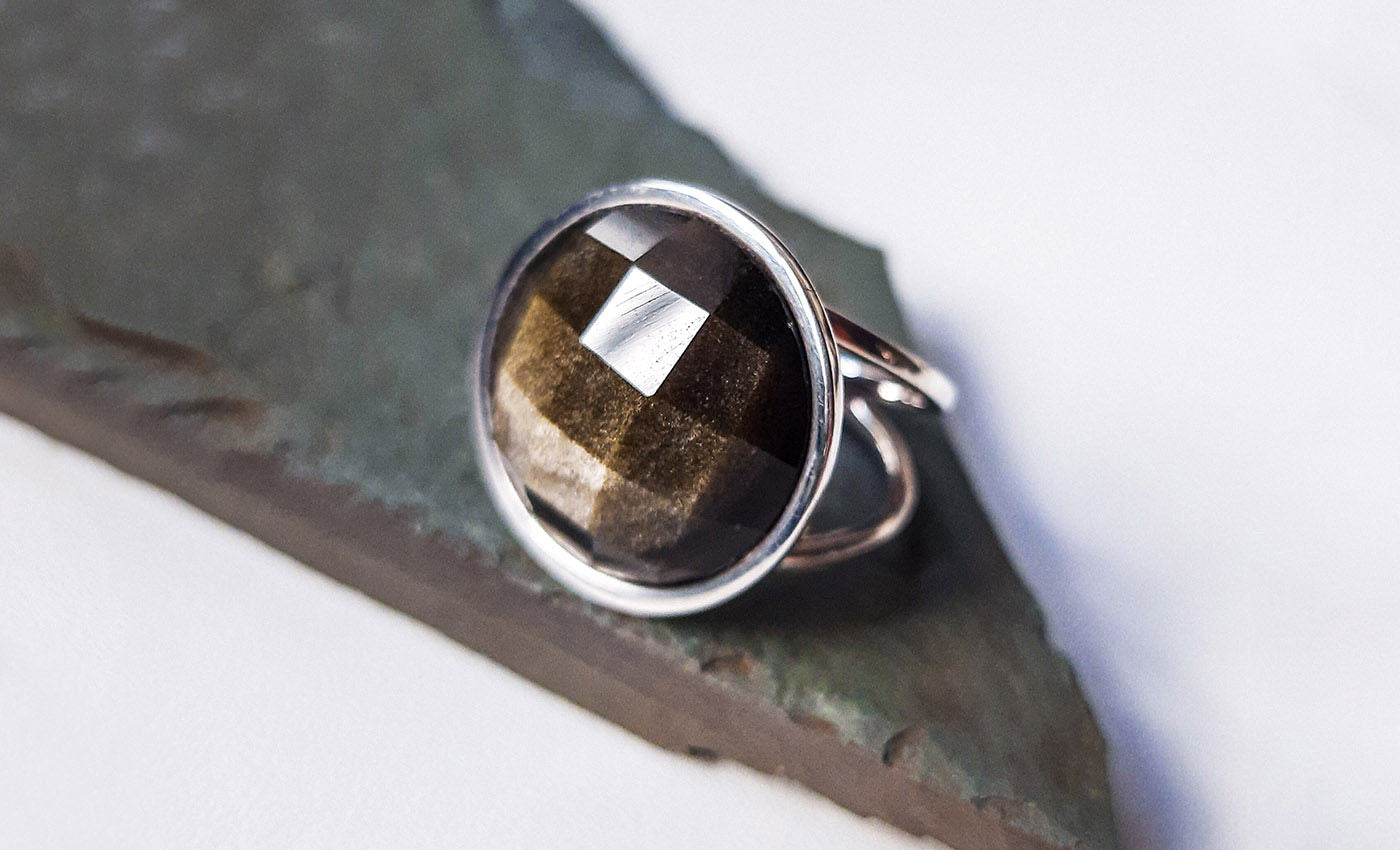 How to Display Your Stone Ring Jewelry