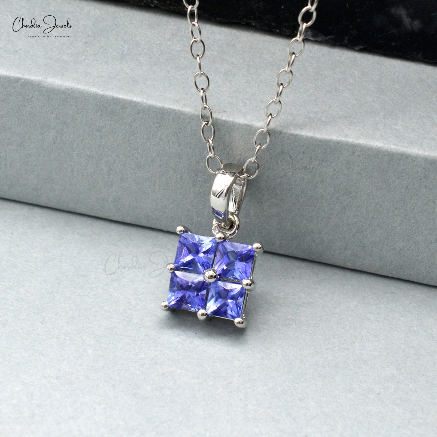 Buy Tanzanite Pendants