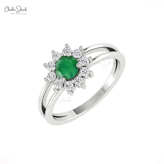 Unveil the magic of our emerald flower ring.