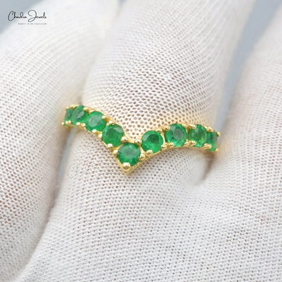 women's emerald wedding rings