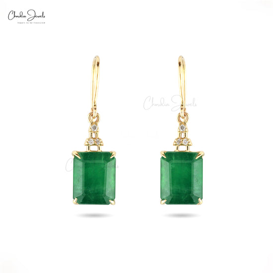 Dazzle in sophistication with our emerald dangle earrings.