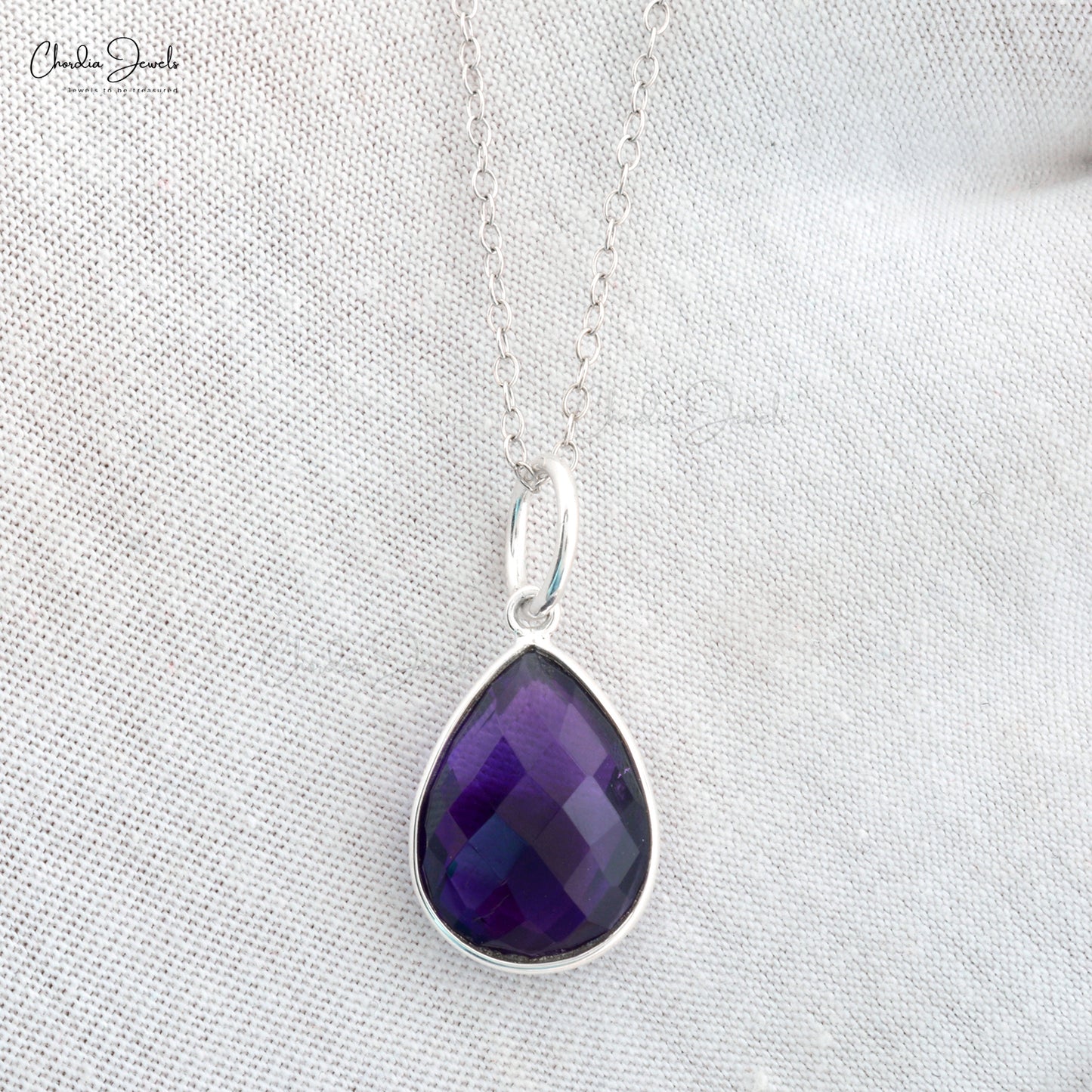 Colgante solitario de amatista con corte rosa en forma de pera en plata de ley 925. Collar colgante para mujer.