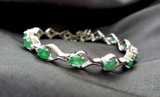 Everyday Sparkle: Best Emerald Bracelet Jewelry Gift Ideas