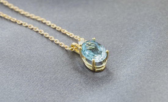Perfect Holiday Necklaces: Aquamarine Necklace Buy Online