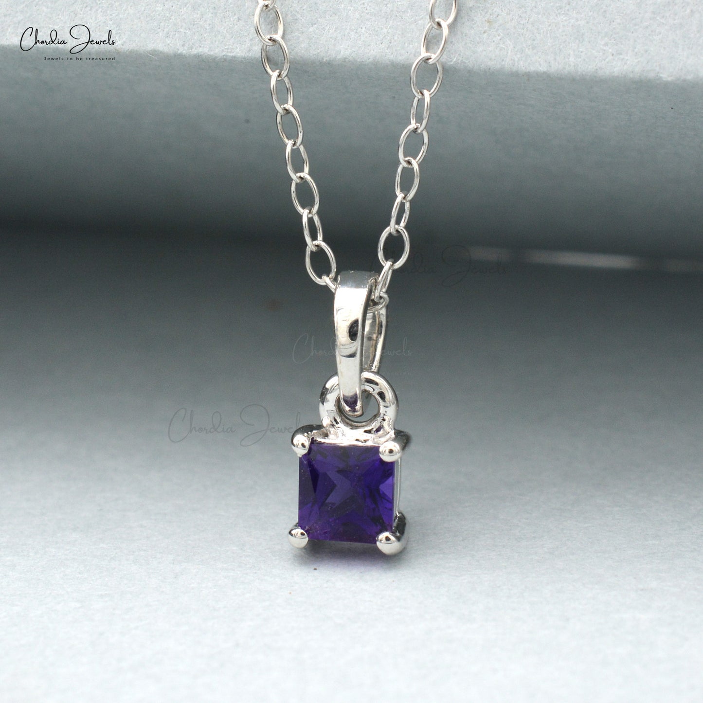 Load image into Gallery viewer, Buy Natural Amethyst Pendant
