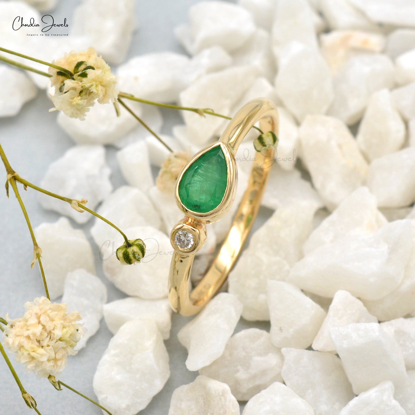 Load image into Gallery viewer, Natural Emerald 14k Solid Yellow Gold Diamond Ring 6x4mm Pear Cut Gemstone Band For May Birthstone
