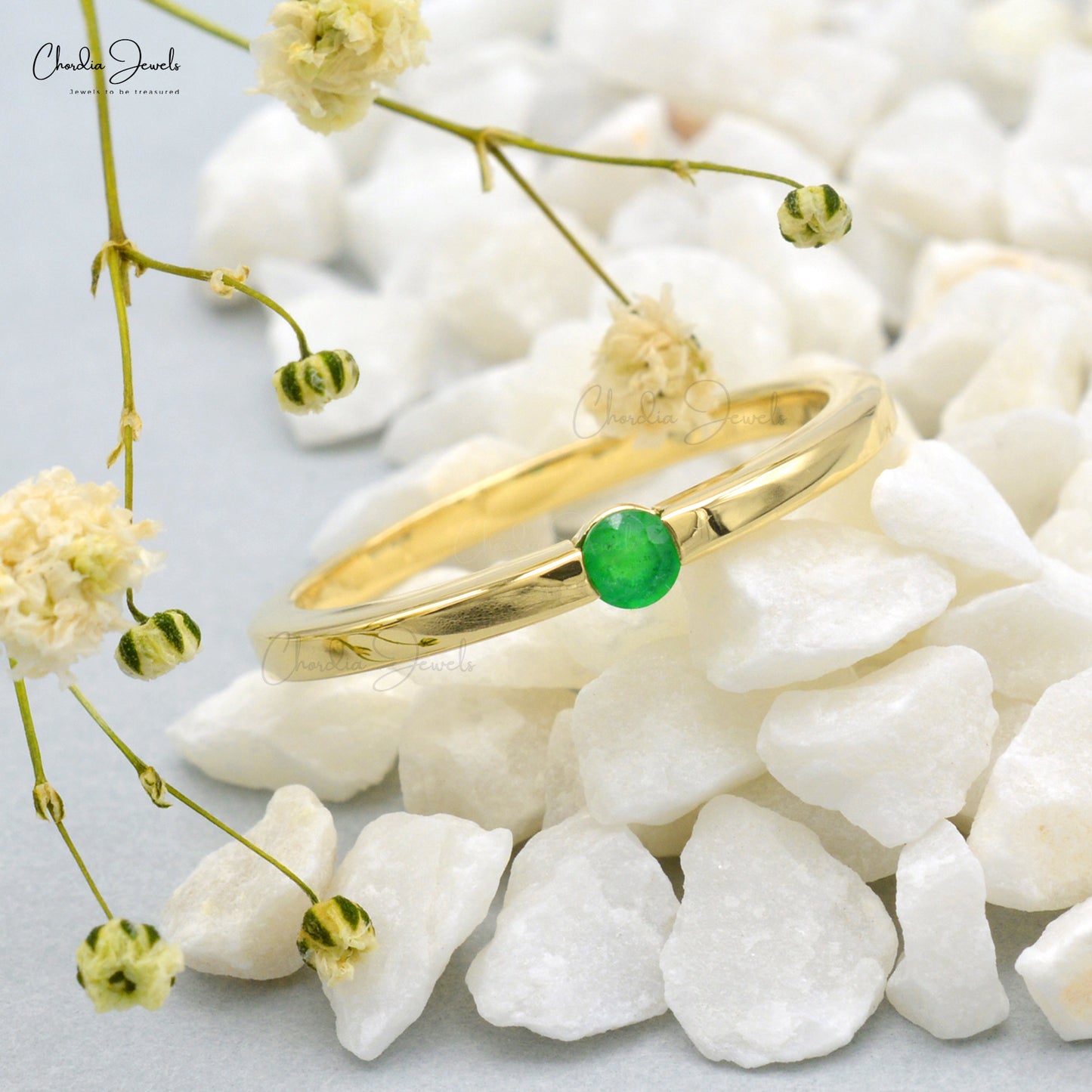 emerald stone ring for women
