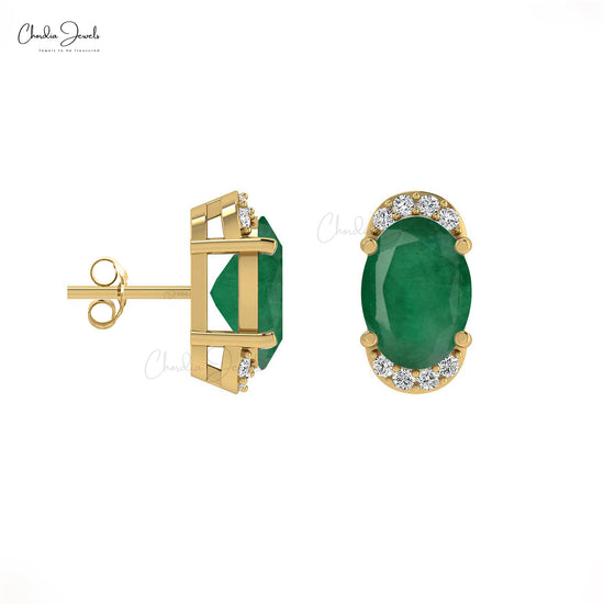 Complete your overall look with these emerald stud earrings.