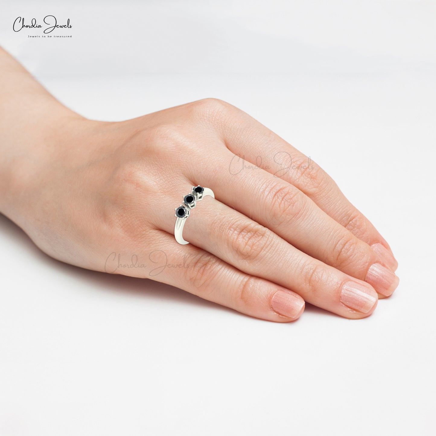 Moissanite Three-Stone Diamond Accented Engagement Ring 14K 5.35 ct SI  (White/G-H/NA/SI1-SI2) – Glitz Design