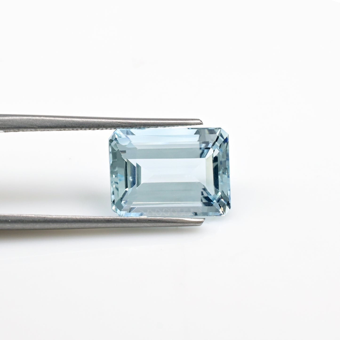 AAA quality natural aquamarine gemstone – Chordia Jewels