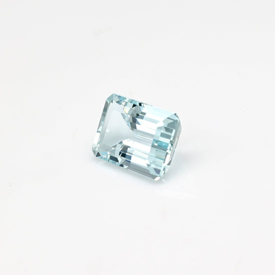 High-quality aquamarine gemstone photo – Chordia Jewels