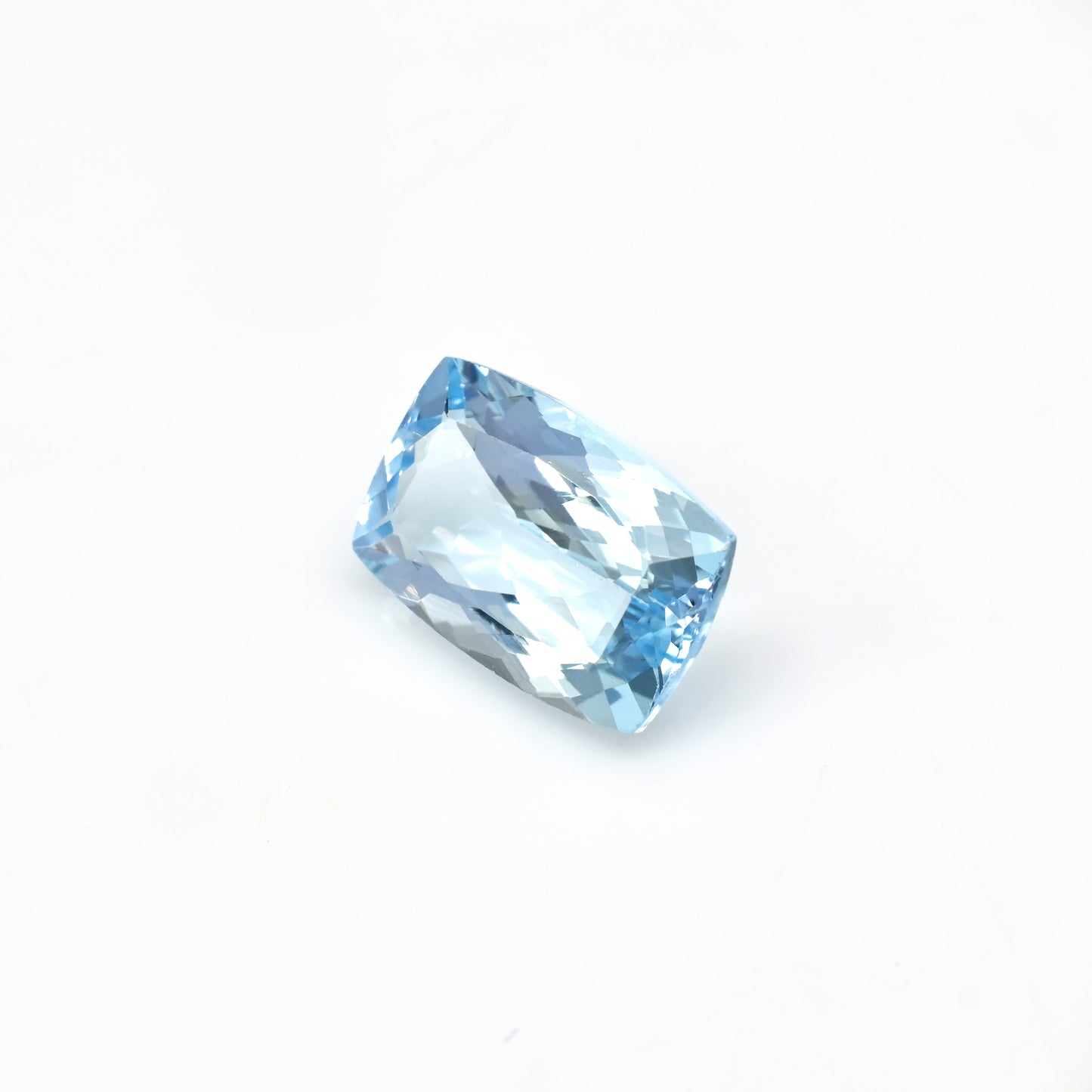 Semi-Precious Aquamarine 3.44 Ct Loose Gemstone for Gold Silver Jewelry Making