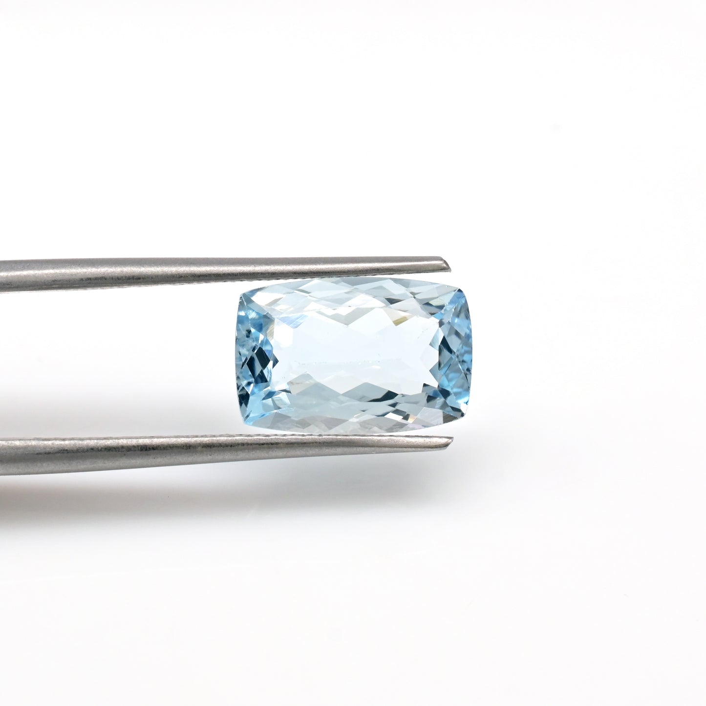 Semi-Precious Aquamarine 3.44 Ct Loose Gemstone for Gold Silver Jewelry Making