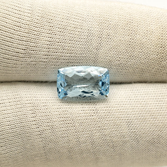 Semi-Precious Aquamarine 3.44 Ct Loose Gemstone for Gold Silver Jewelry Making