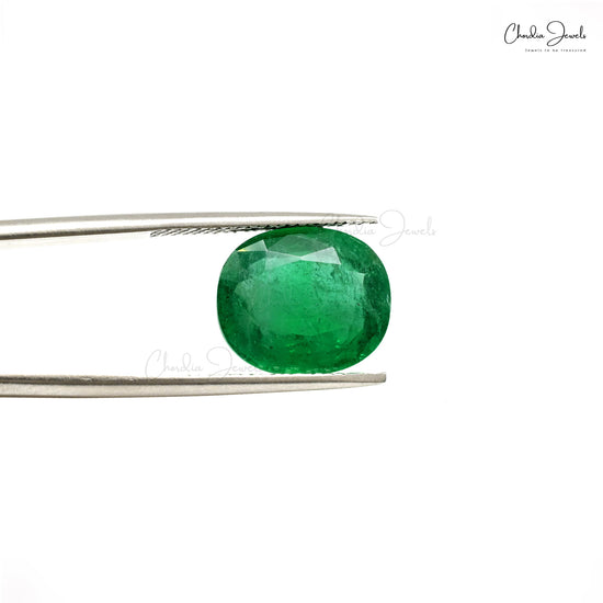 High-quality emerald gemstone cushion cut – Chordia Jewels