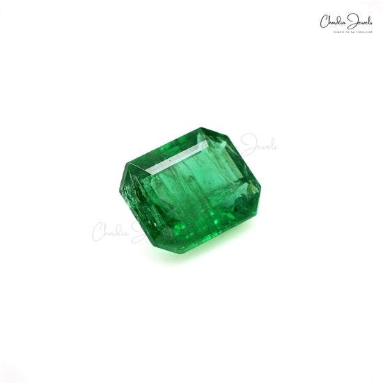 Top quality 2.53 carat emerald gemstone – Chordia Jewels