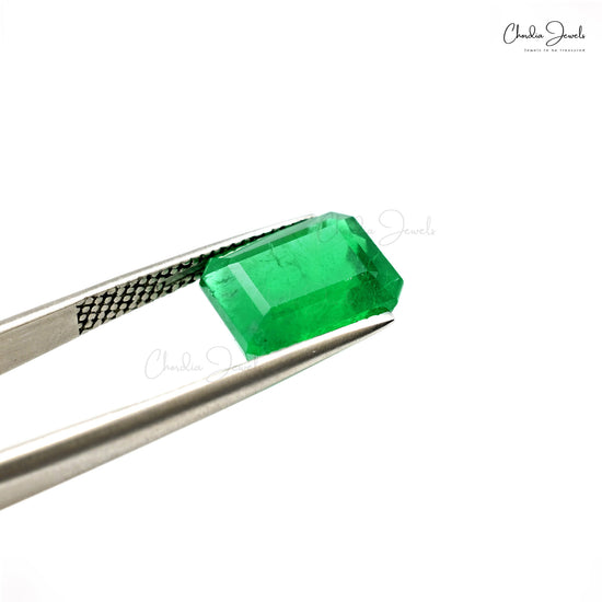 Chordia Jewels natural emerald gemstone image