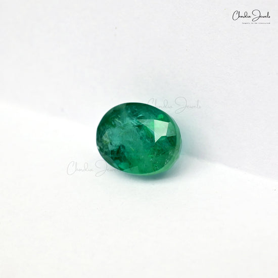 Precious natural oval emerald gemstone photo – Chordia Jewels
