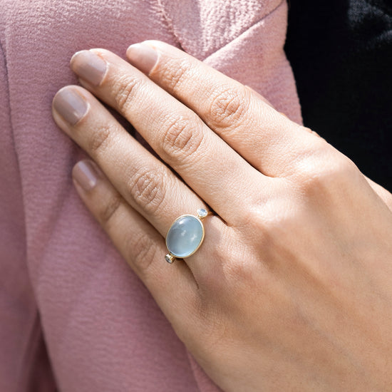 3 Stone Gold Rings