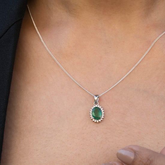 Load image into Gallery viewer, EMERALD DAINTY PENDANT
