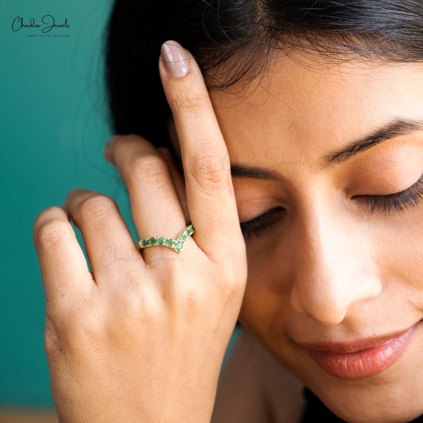 womens emerald rings