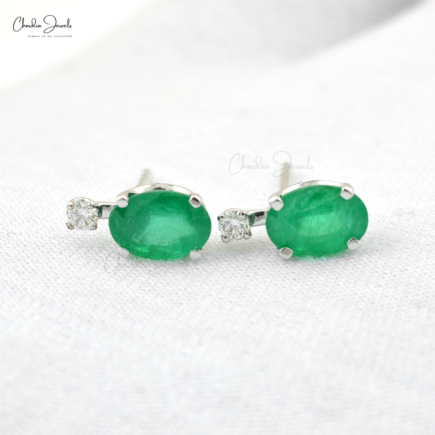 gold and emerald earrings