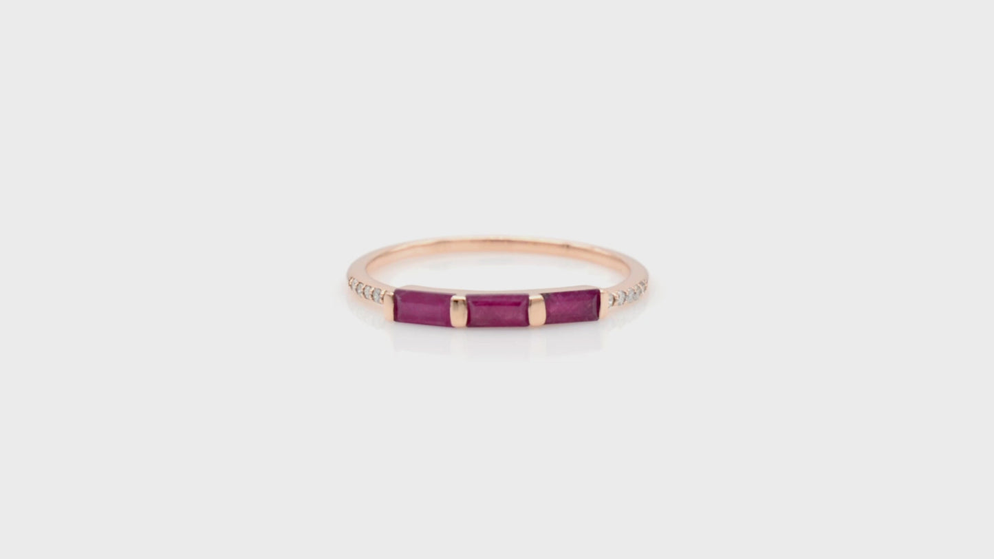 Load and play video in Gallery viewer, Gemstone Band Ring

