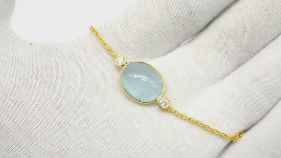 Load and play video in Gallery viewer, Gold Chain Bracelet
