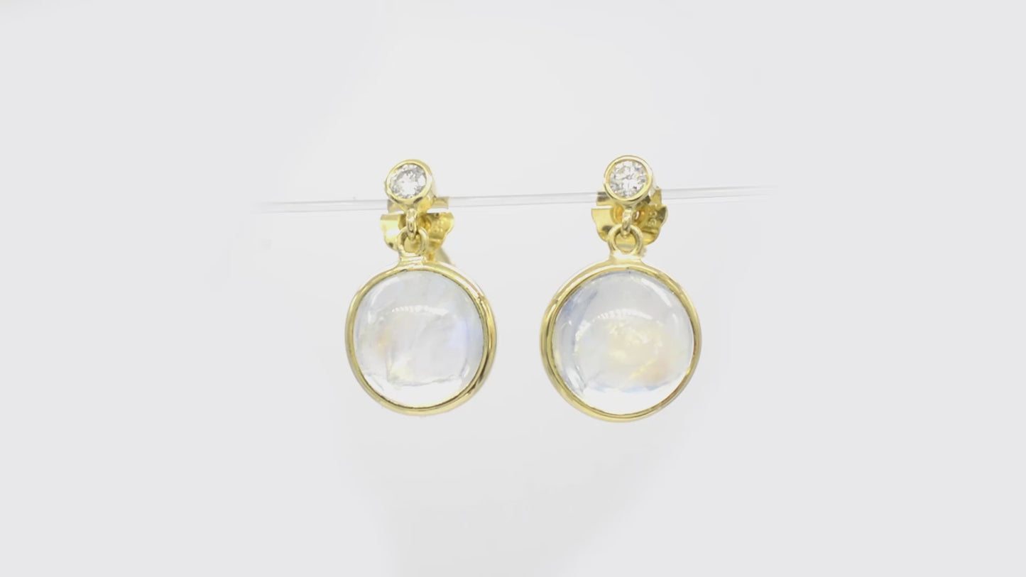 Load and play video in Gallery viewer, Minimalist Studs round cut earrings 
