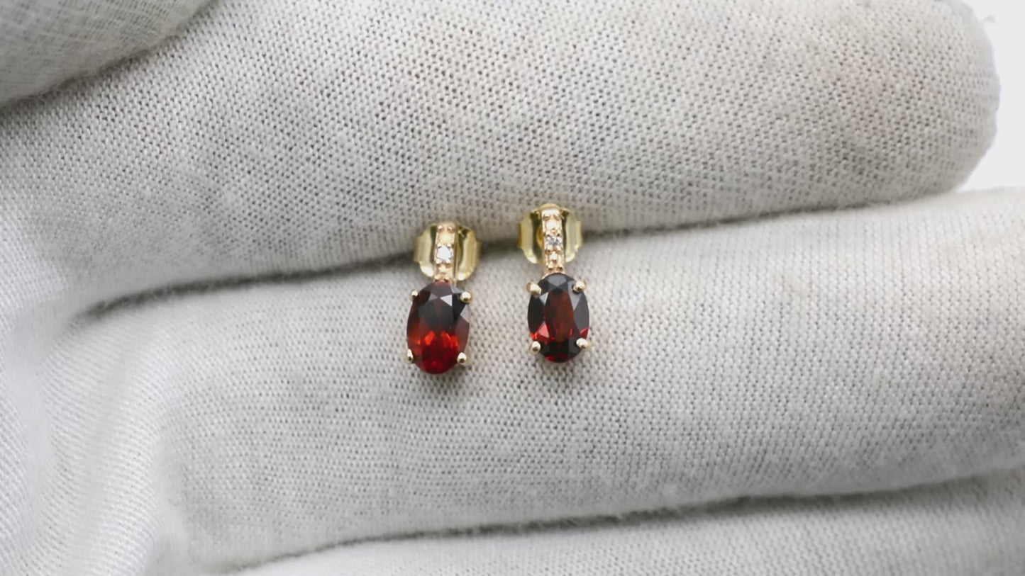 Load and play video in Gallery viewer, Garnet Earrings
