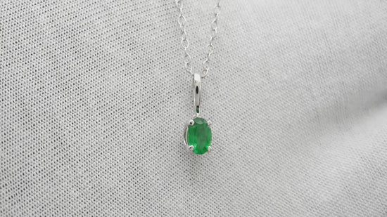 Load and play video in Gallery viewer, Stunning Emerald Gemstone Pendant In 14k White Gold Genuine May Birthstone Solitaire Pendant
