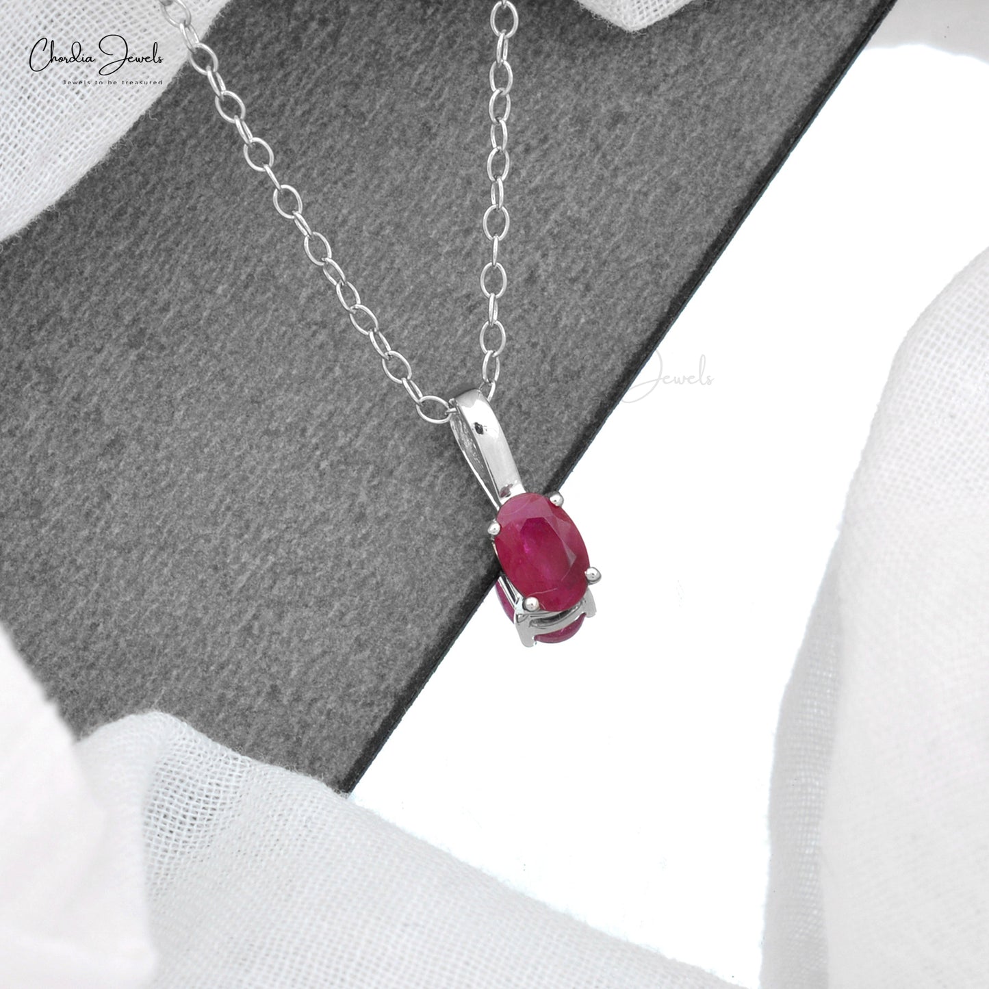 Pure 14k White Gold Female Elegant Oval Shape Natural Red Ruby Gemstone Pendant Necklace Gift For Bridal Beautiful Jewelry