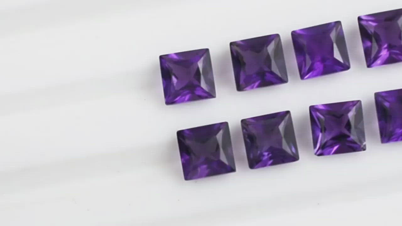 Load and play video in Gallery viewer, amethyst square cut loose gemstone 
