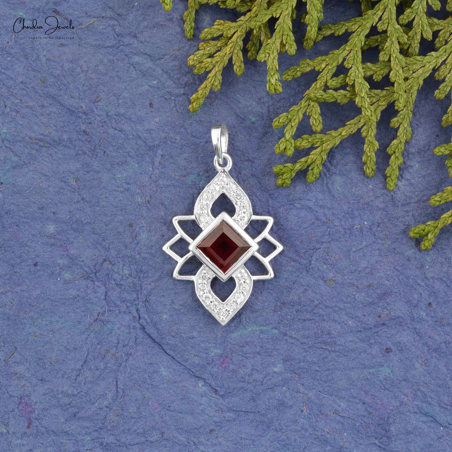 925 Sterling Silver Designer Floral Pendant 5mm Garnet AAA Quality Square Cut Gemstone Pendant At Discount Price