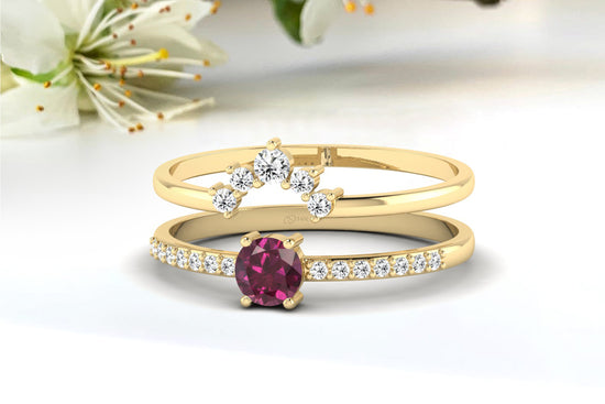 Load image into Gallery viewer, Natural Rhodolite Garnet and Diamond Ring
