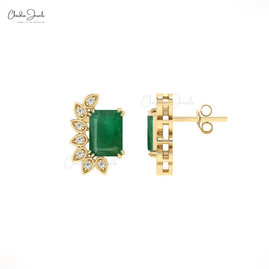 emerald green stud earrings