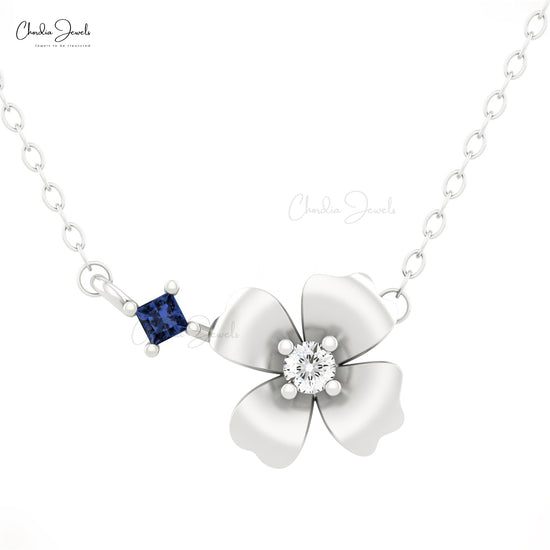 Fancy Black& WHITE Flower Necklace Chain