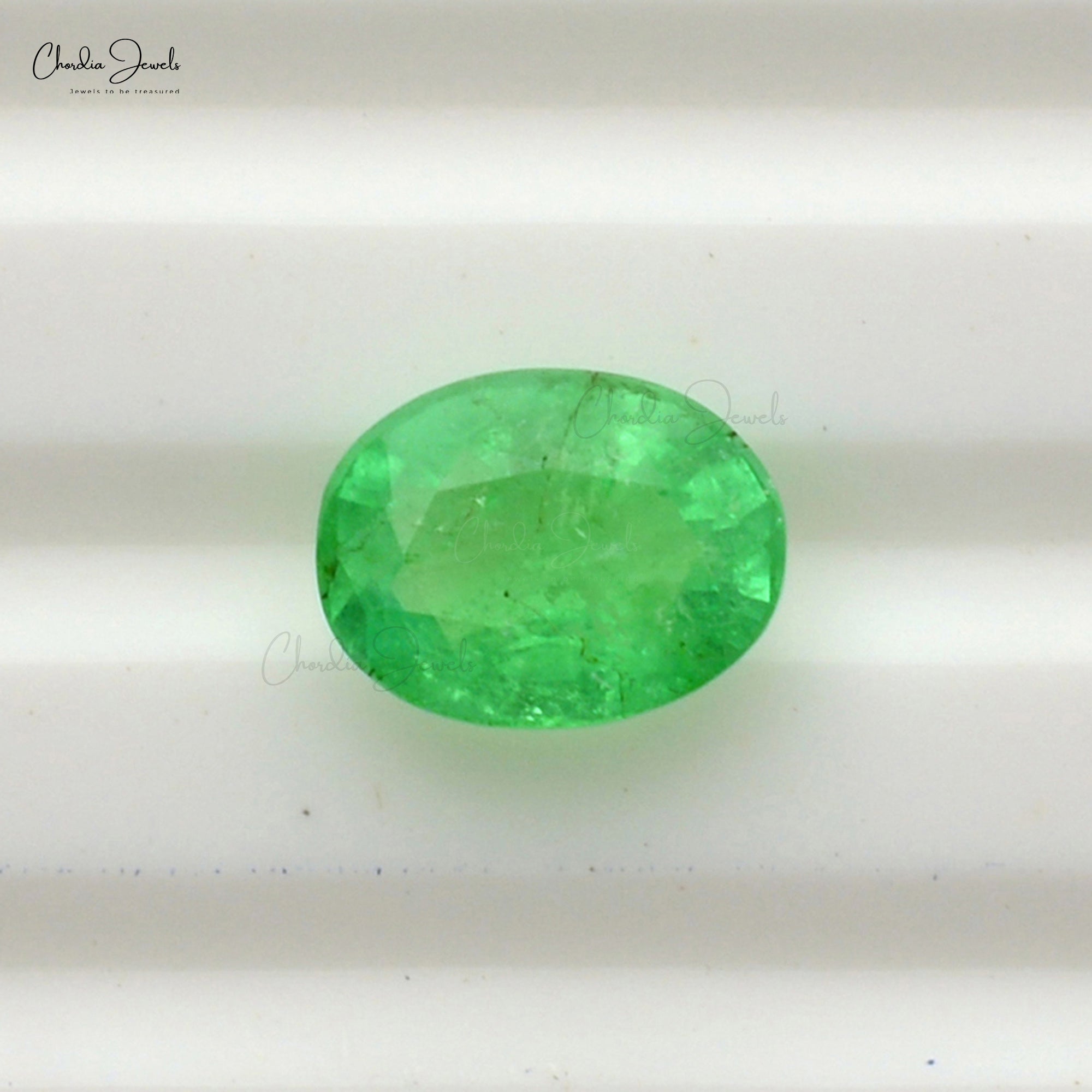 Precious Emerald Faceted Oval Cut Gemstone for Sale, Piece