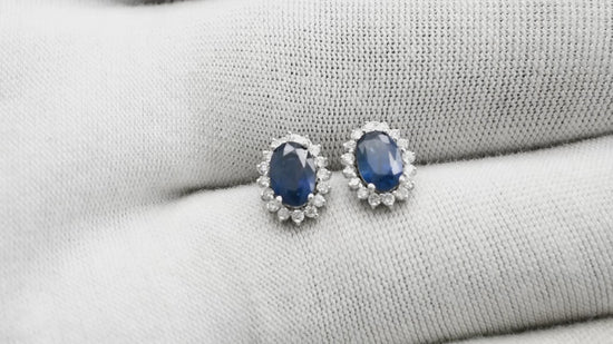 Load and play video in Gallery viewer, Diamond Halo Studs For Her
